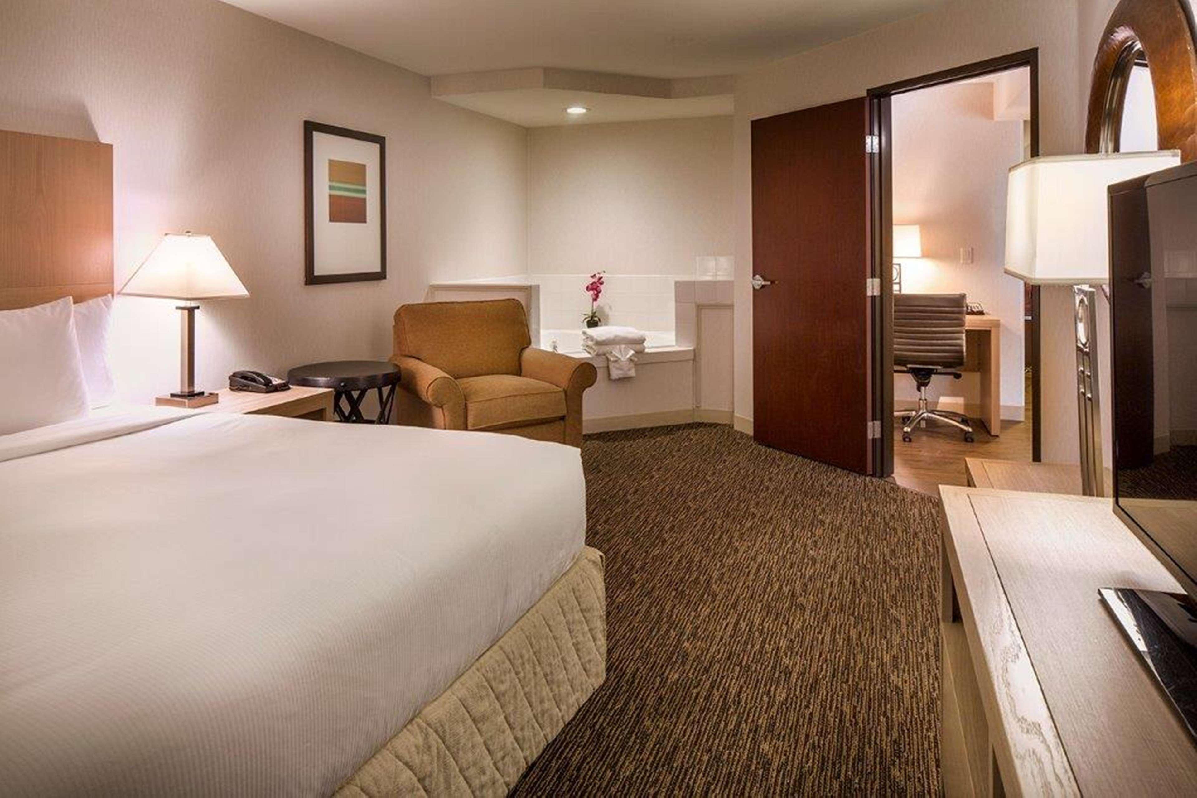 The Newberry Hotel Bend, Tapestry Collection By Hilton מראה חיצוני תמונה